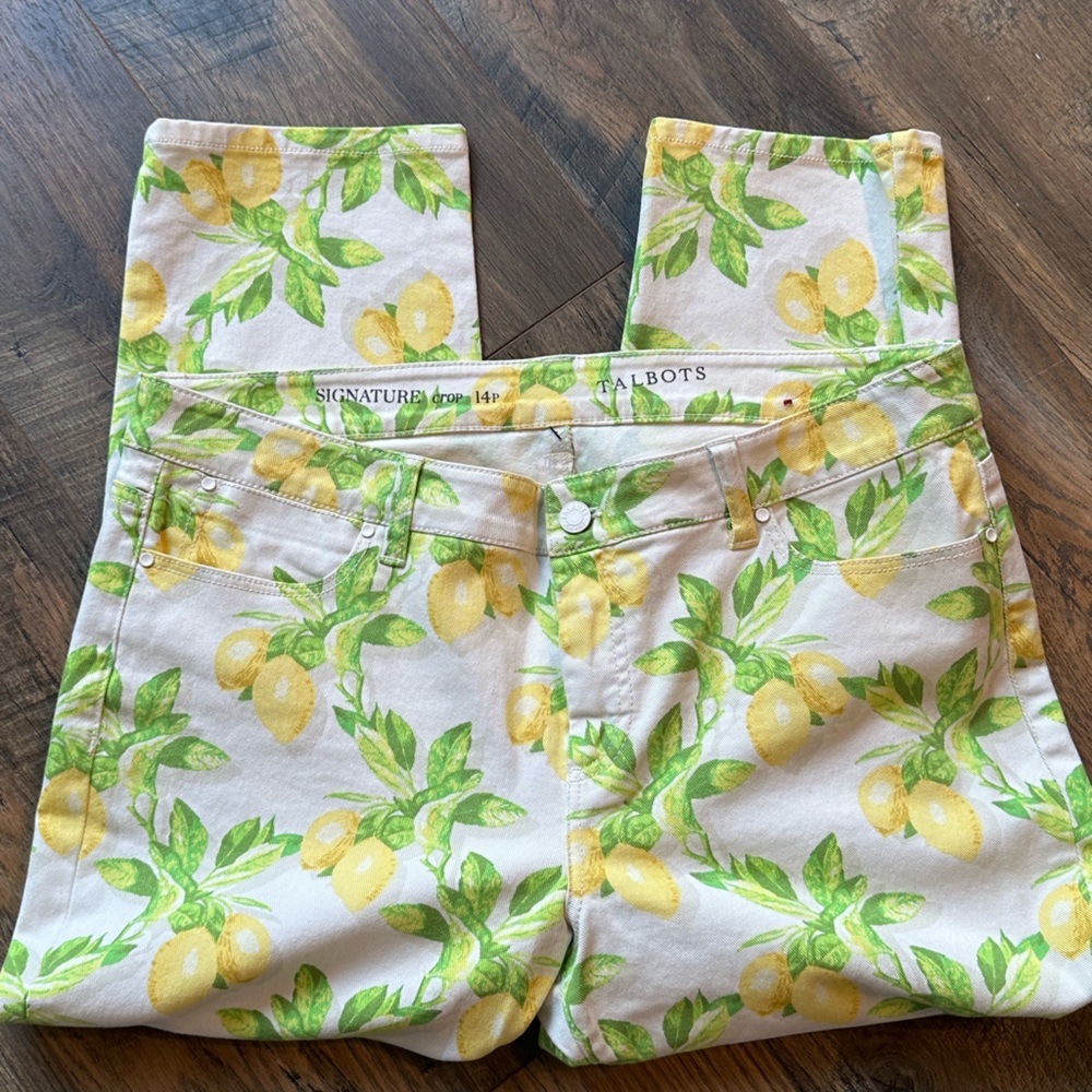 NWT Talbots Lemon Pattern Jeans! Size 14 Petite